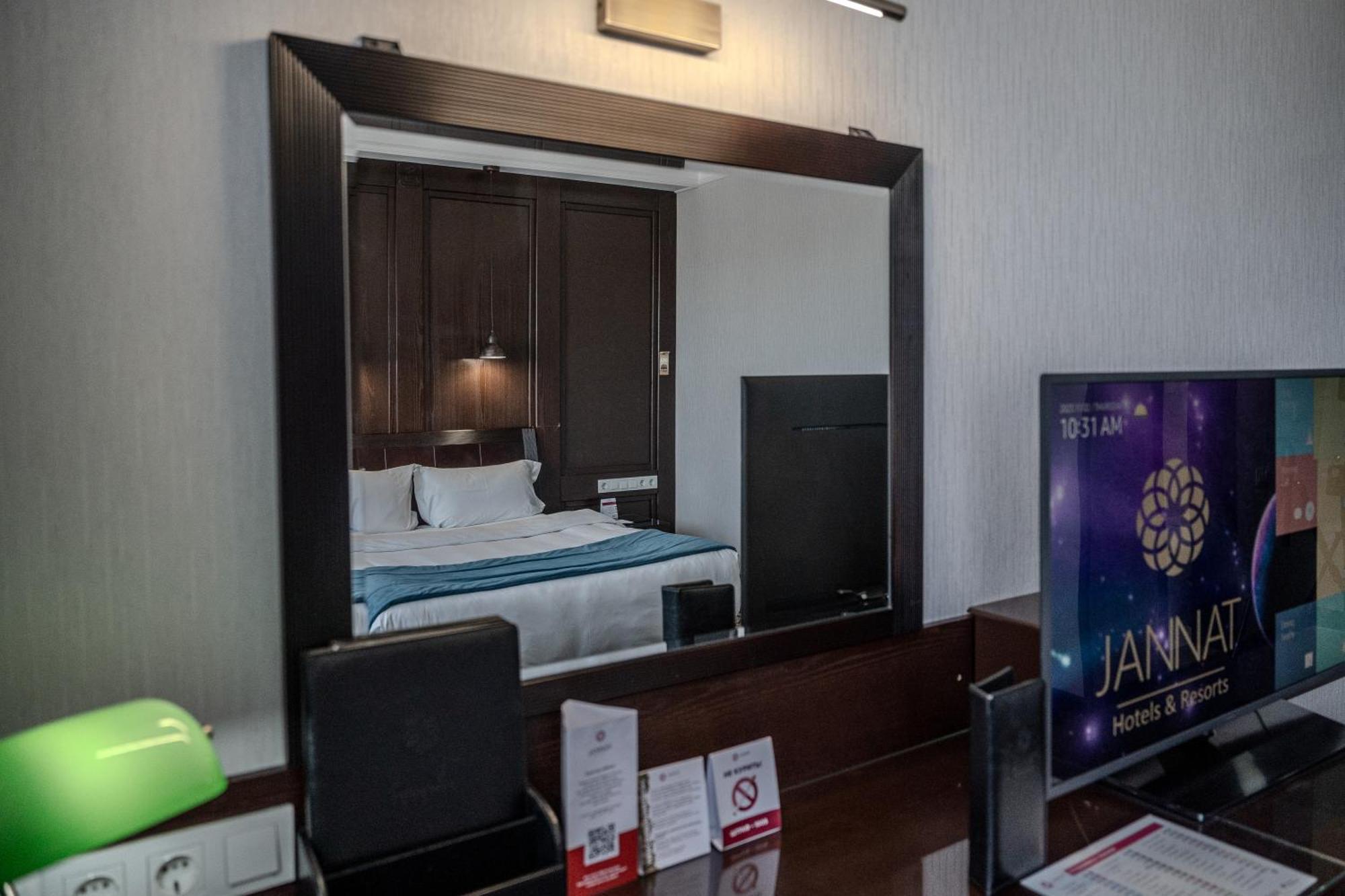 Hotel Jannat Regency Biszkek Zewnętrze zdjęcie