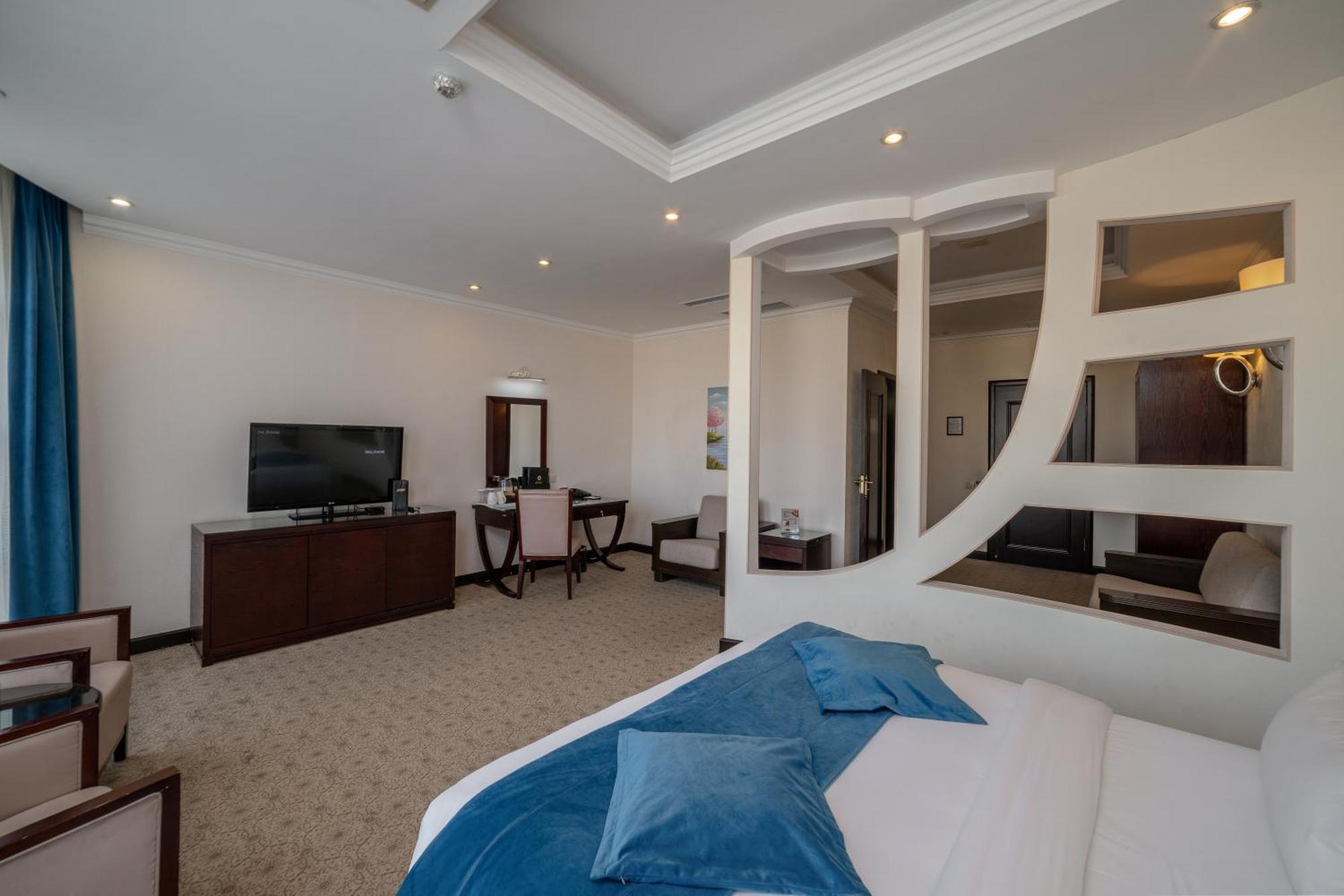 Hotel Jannat Regency Biszkek Pokój zdjęcie